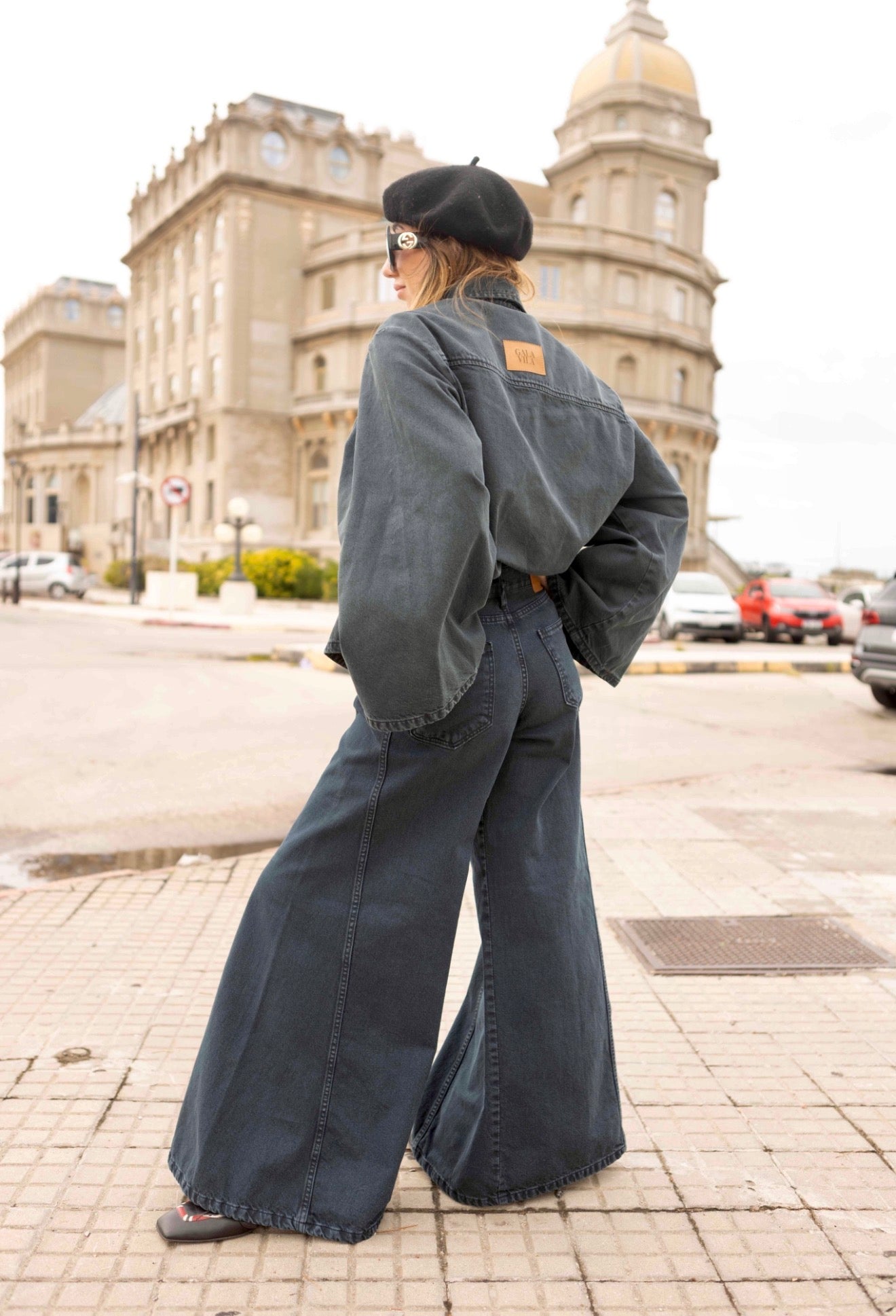 Jean Wide Over Alexia